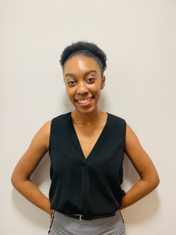 This image has an empty alt attribute; its file name is Linkedin.jpg